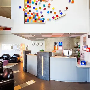 3* Hotel & Octel