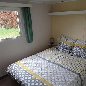 Camping Le Palmier Mobil 4 Personnes, Limogne-en-Quercy