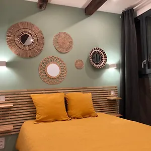 Appartement Côté Nature Clim Wifi Cour, Moissac